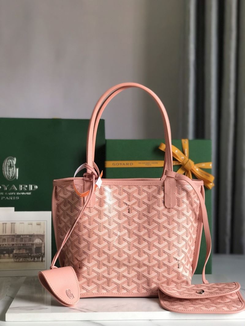 Goyard Shopping Bags